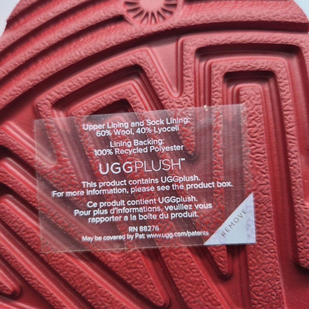 Ugg Youth Size 6 Classic II Gel Red Hearts Short Mid Boots Plush - Picture 8 of 9